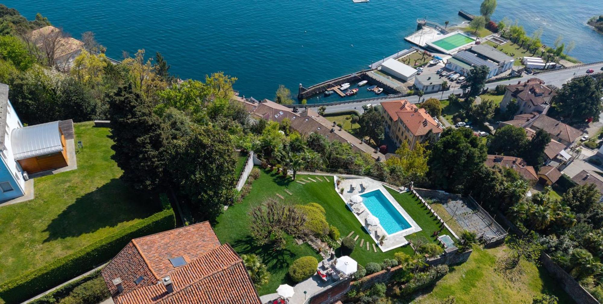 Charming Villa Il Motto With Pool Cissano Exterior photo