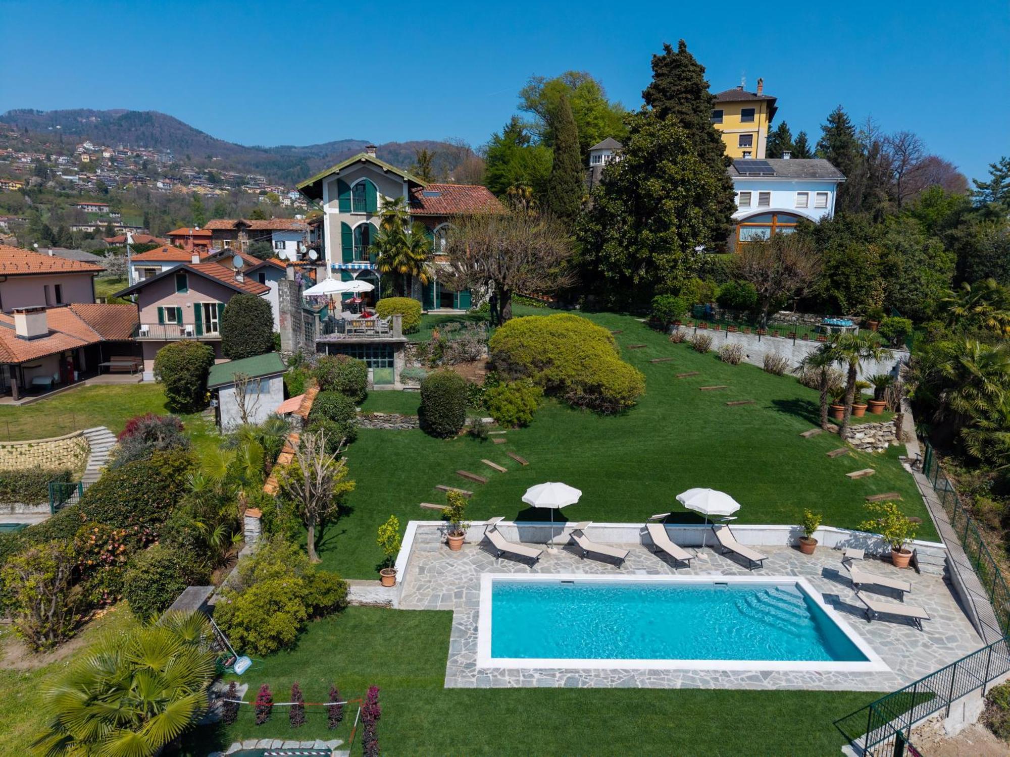 Charming Villa Il Motto With Pool Cissano Exterior photo
